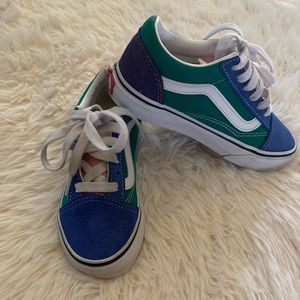 Little Kids Old Skool Vans🕶️